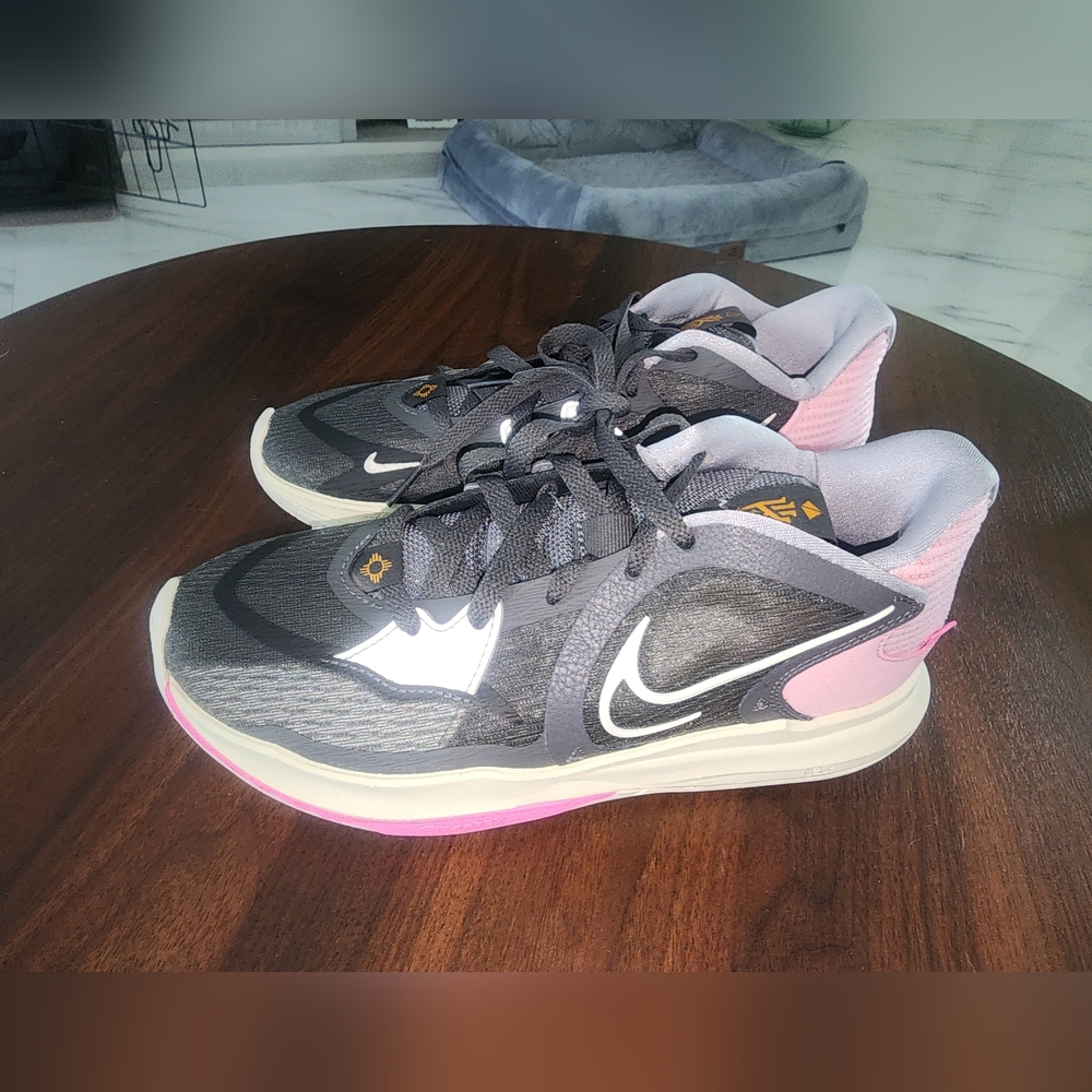 Kyrie Irving Nike Women's Black and Pink Running Shoes